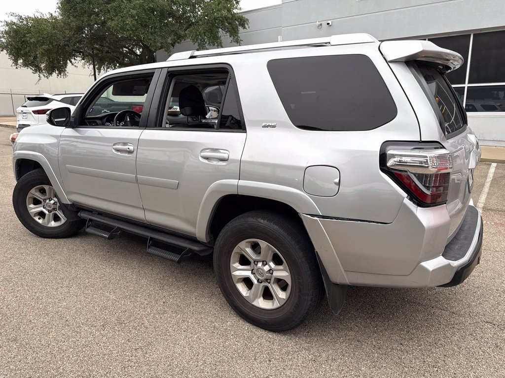 Used 2018 Toyota 4Runner SR5 Premium AWD/4WD image 5