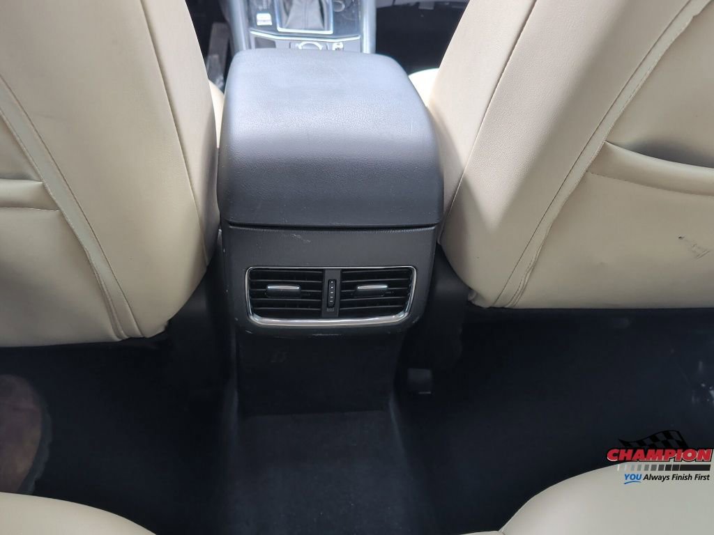 Used 2018 MAZDA CX-5 Touring w/ Preferred Equipment Package image 16