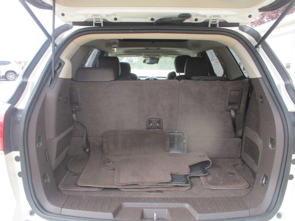 Used 2014 Buick Enclave Premium w/ Trailering Provision Package FWD image 6