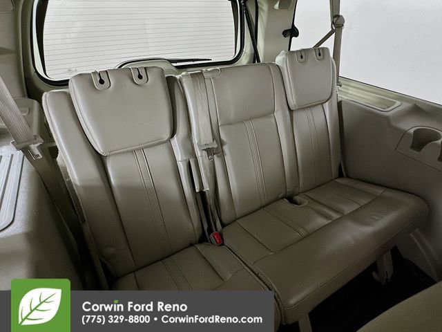 Used 2015 Lincoln Navigator L 2WD image 29