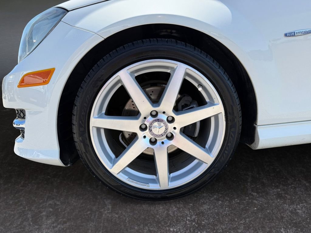 Used 2012 Mercedes-Benz C 250 Coupe image 9
