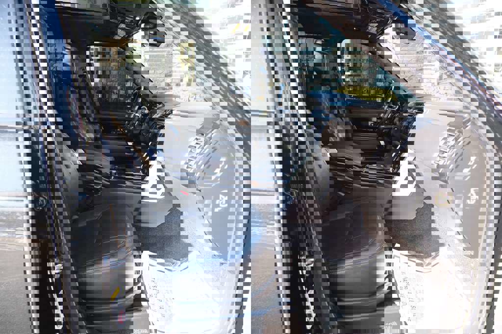 Used 2019 Land Rover Range Rover Autobiography image 42