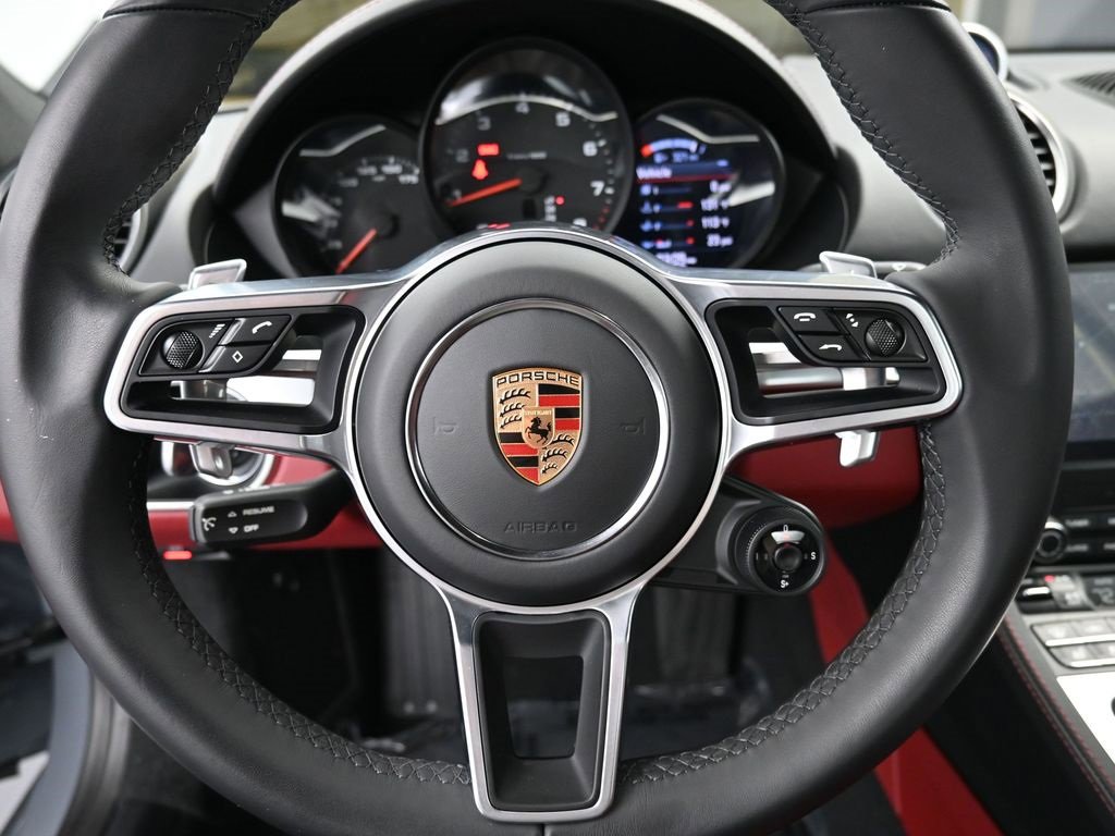 Used 2025 Porsche 718 Cayman image 26