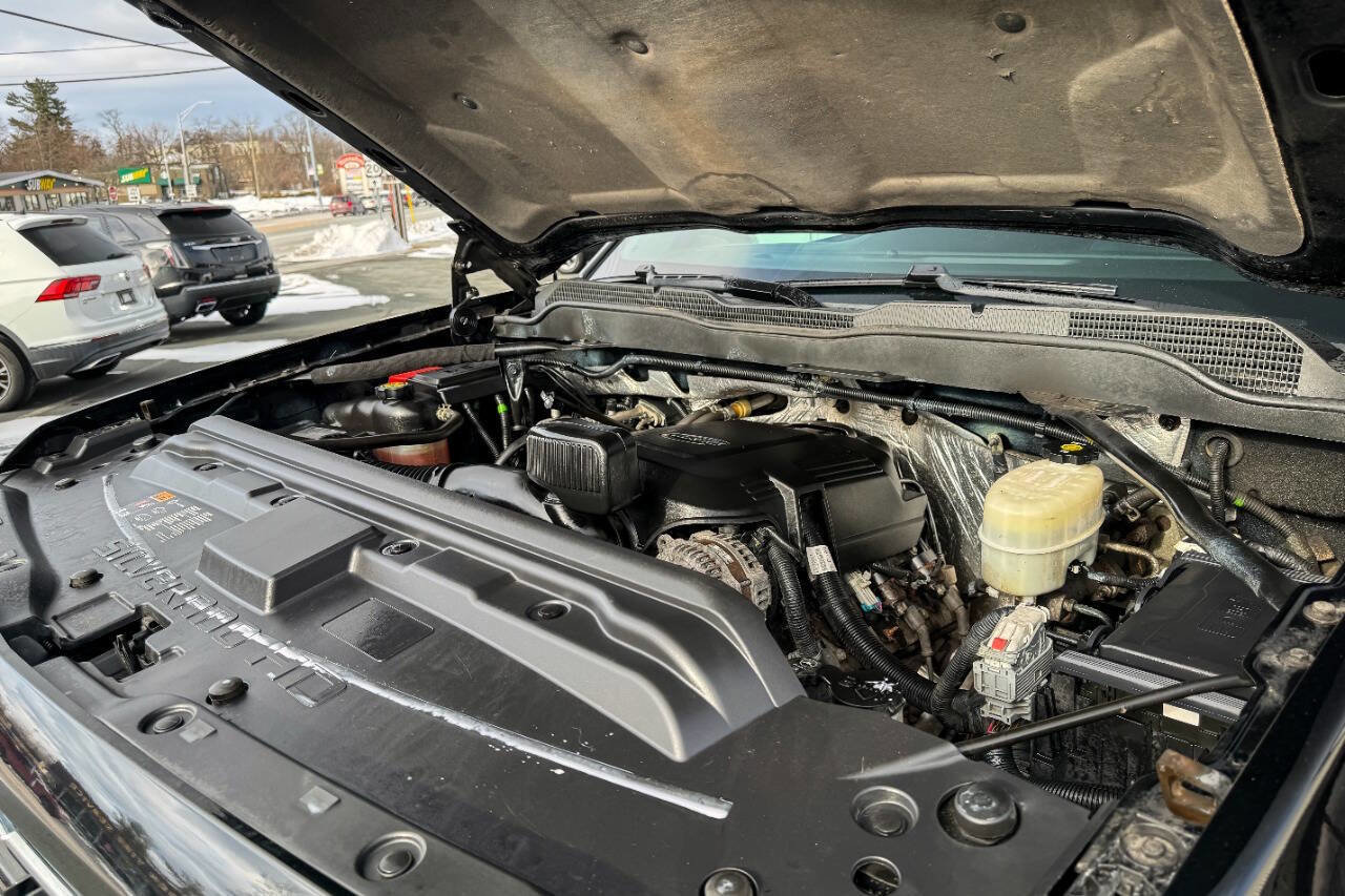 Used 2016 Chevrolet Silverado 2500 LT w/ Midnight Edition image 35