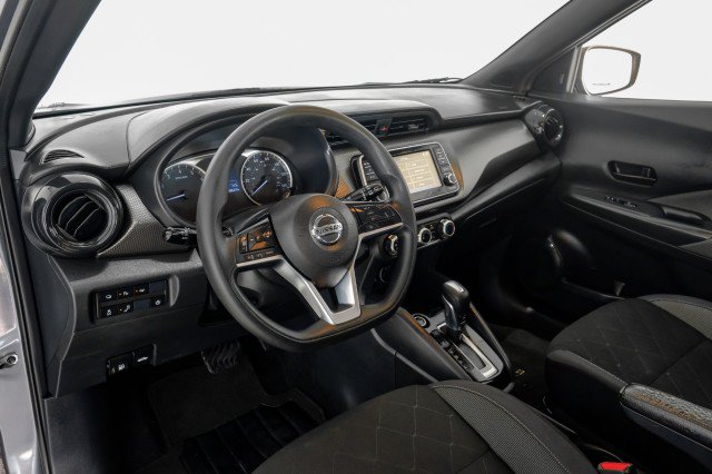 Used 2020 Nissan Kicks S w/ Interior Electronics Package FWD image 13