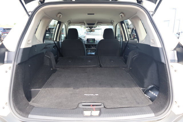 Certified 2023 Nissan Rogue SV AWD/4WD image 31