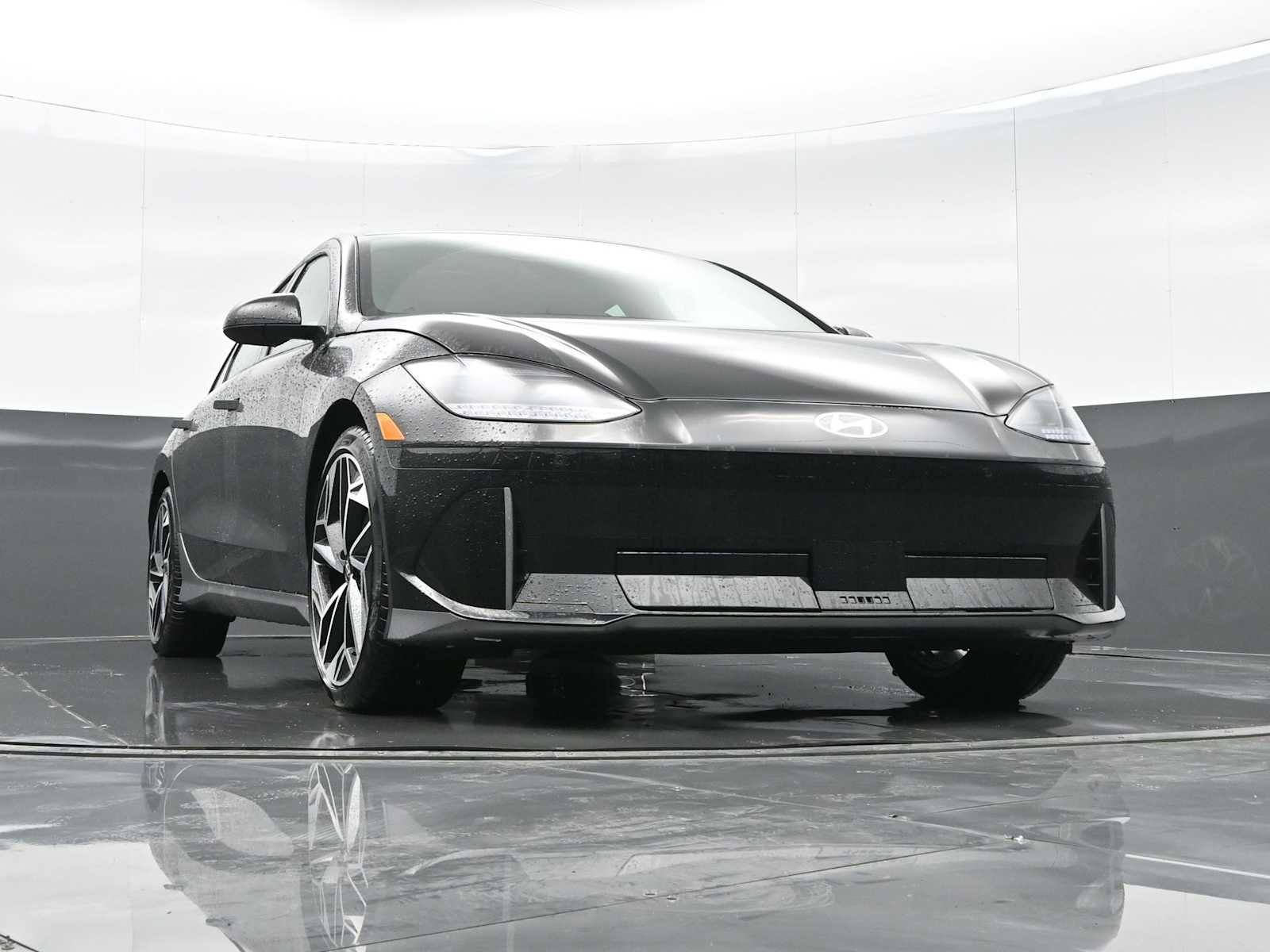 New 2024 Hyundai Ioniq 6 SEL image 28