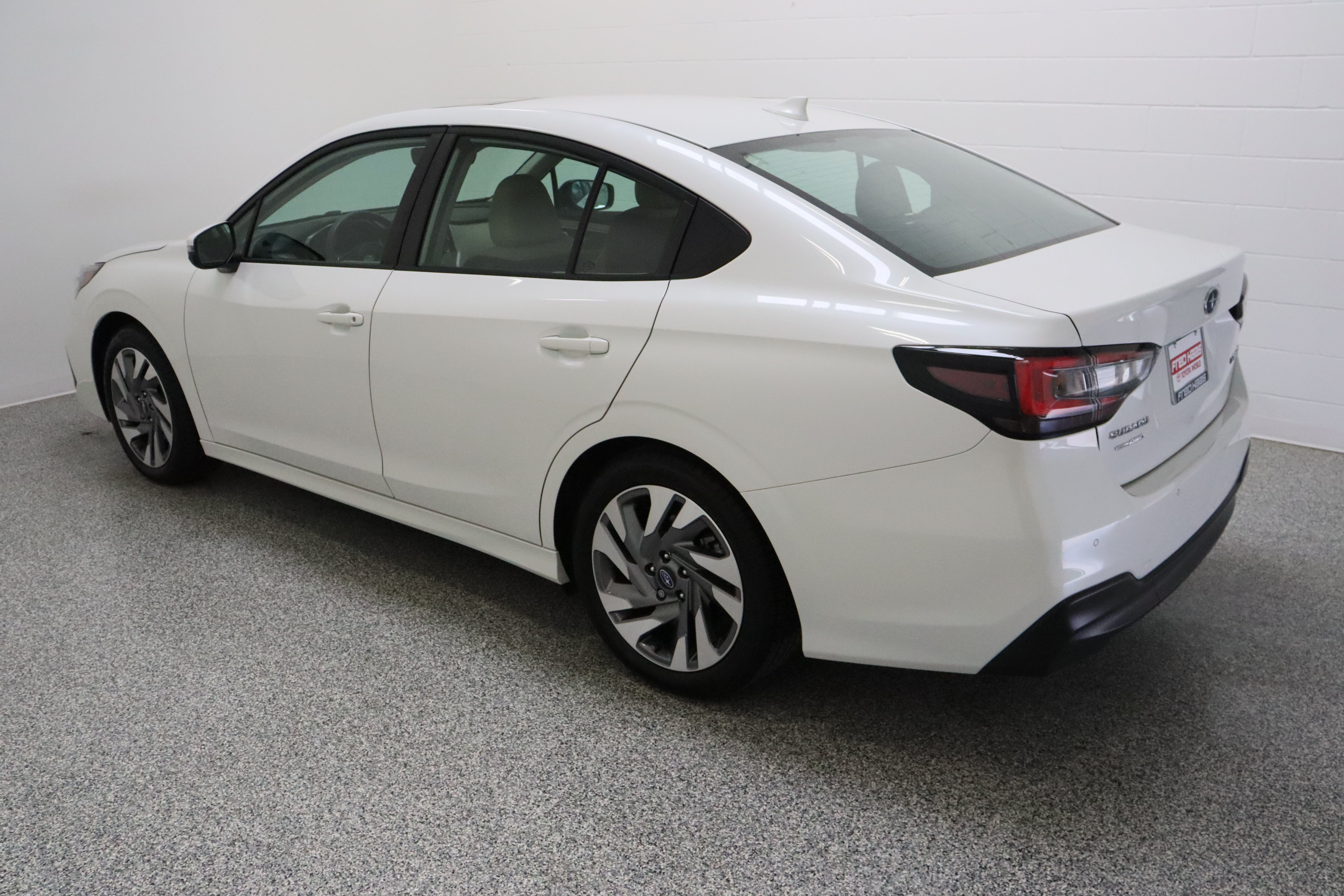 Used 2025 Subaru Legacy Limited AWD/4WD image 9