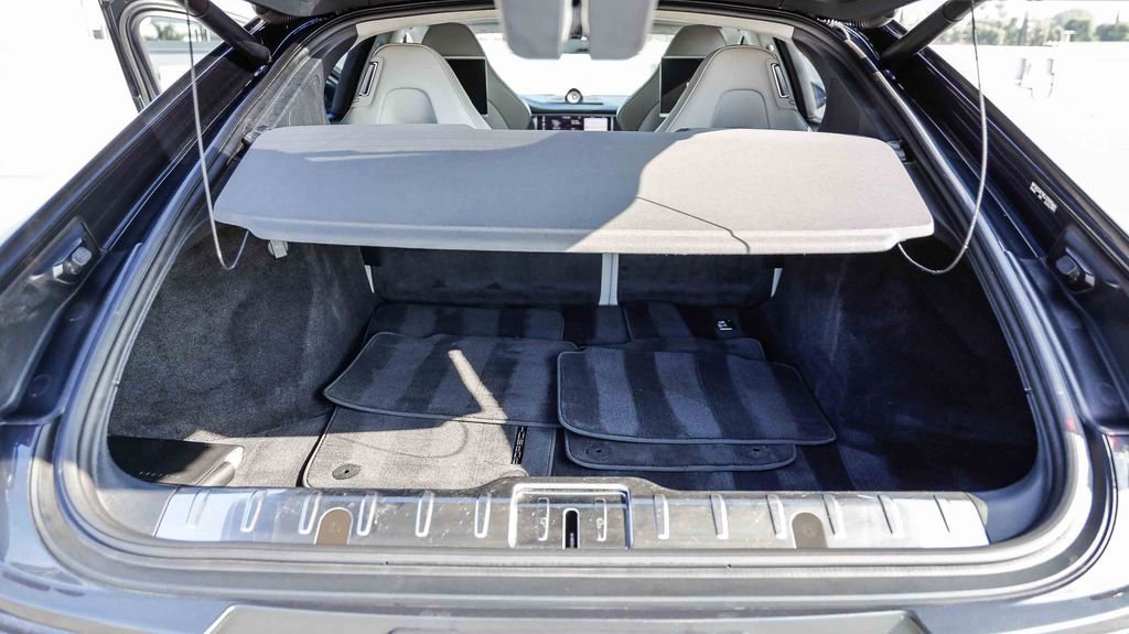 Used 2019 Porsche Panamera GTS image 31