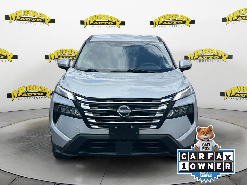 Used 2024 Nissan Rogue SV AWD/4WD image 9