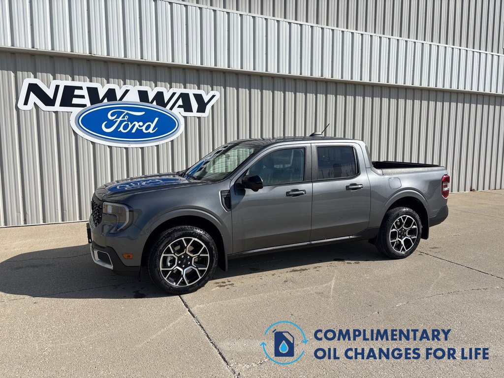New 2025 Ford Maverick Lariat w/ 4K Tow Package