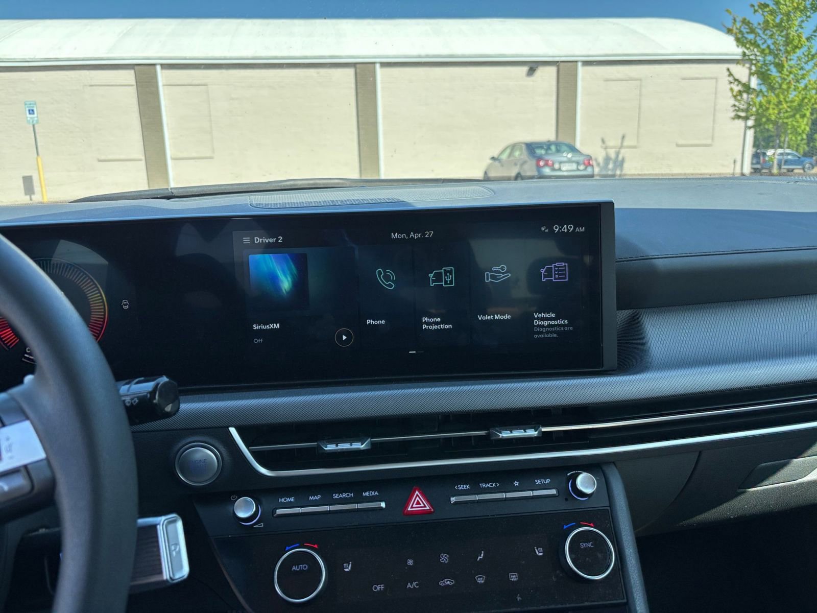 Used 2025 Hyundai Sonata SEL FWD image 17