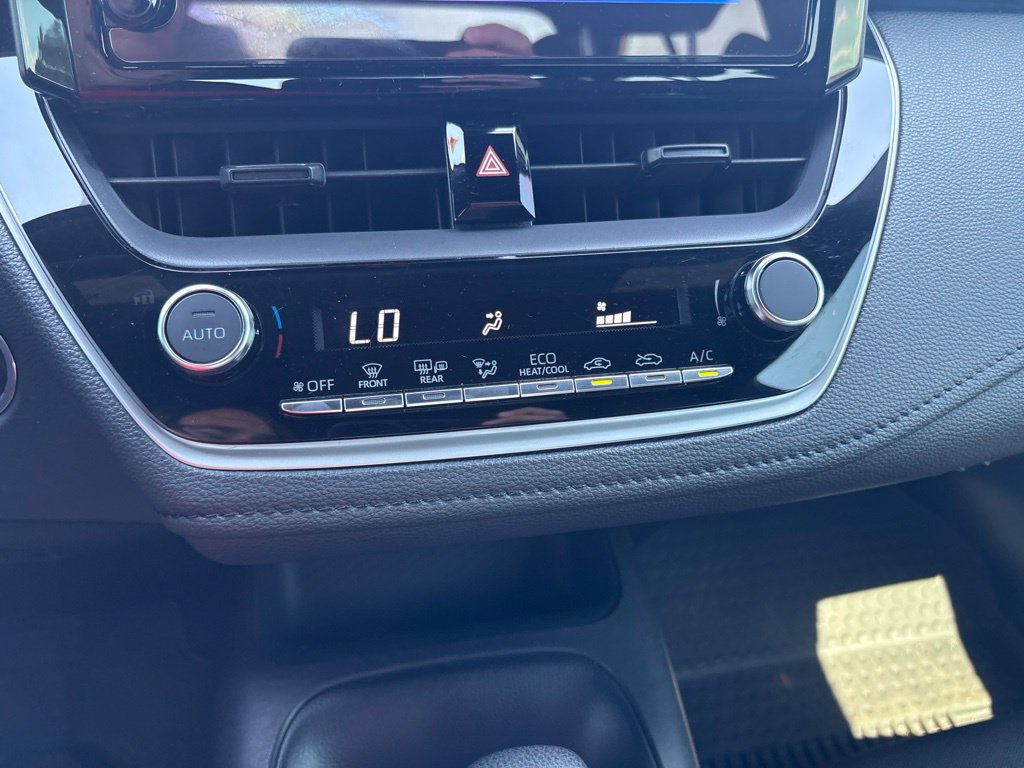 Certified 2024 Toyota Corolla SE FWD image 12