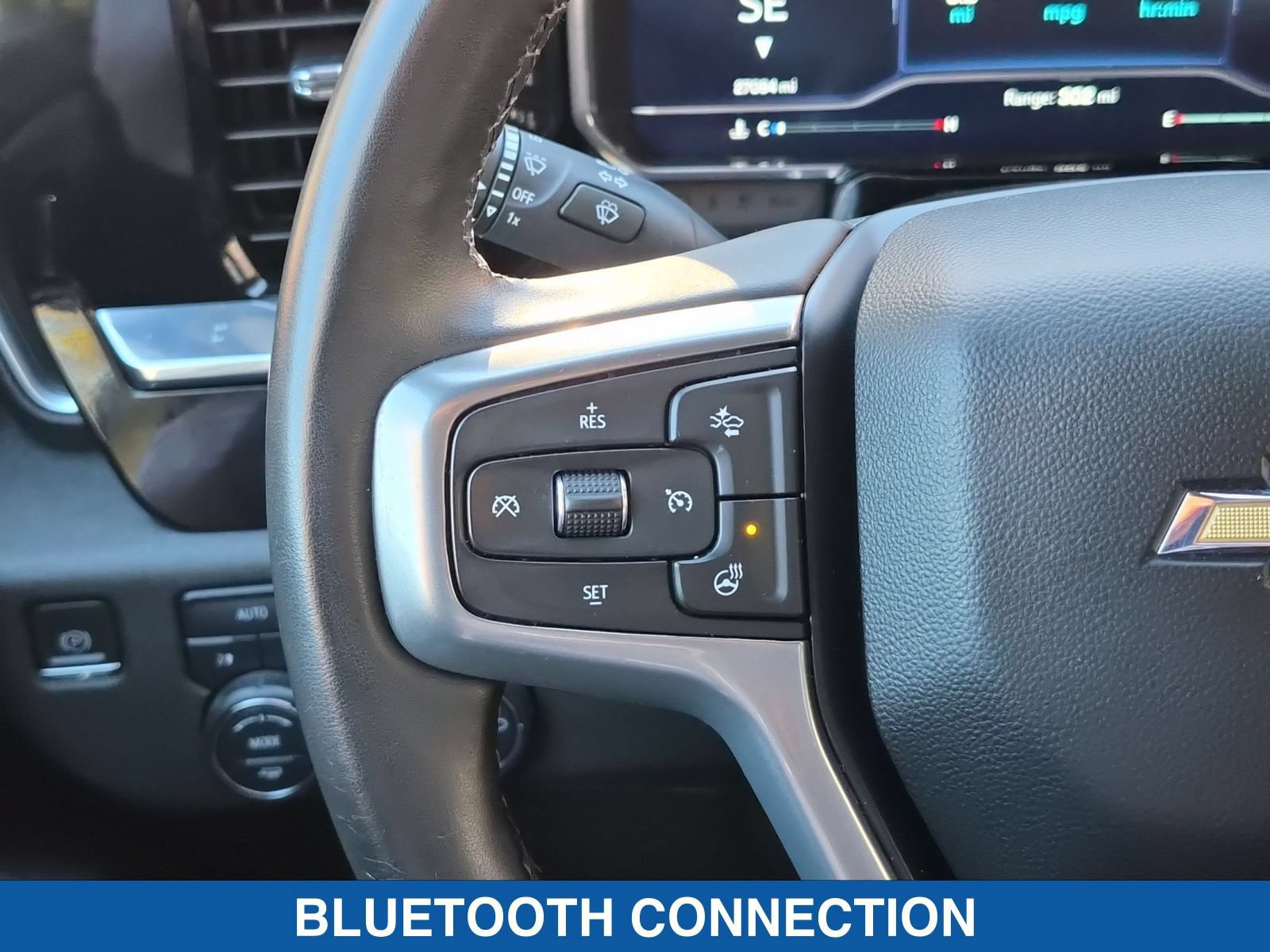 Used 2023 Chevrolet Silverado 1500 LT AWD/4WD image 17