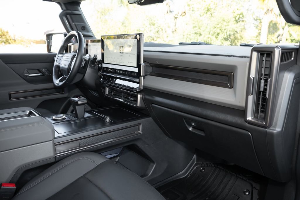 Used 2024 GMC Hummer EV 2X w/ Extreme Off-Road Package AWD/4WD image 47