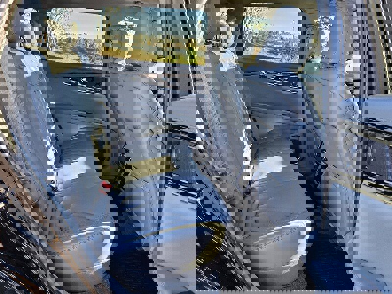 Used 2023 Lincoln Nautilus Reserve w/ Monochromatic Package image 11