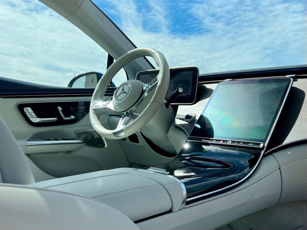 Certified 2023 Mercedes-Benz EQE 350+ 4MATIC Sedan image 23