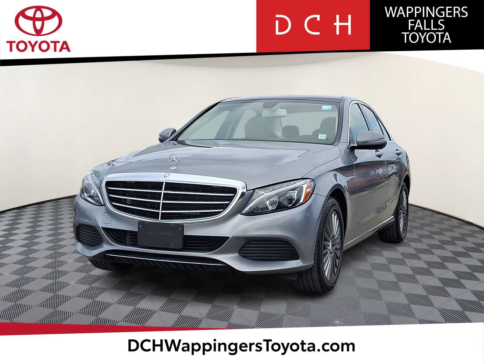 Used 2016 Mercedes-Benz C 300 4MATIC Sedan image 1