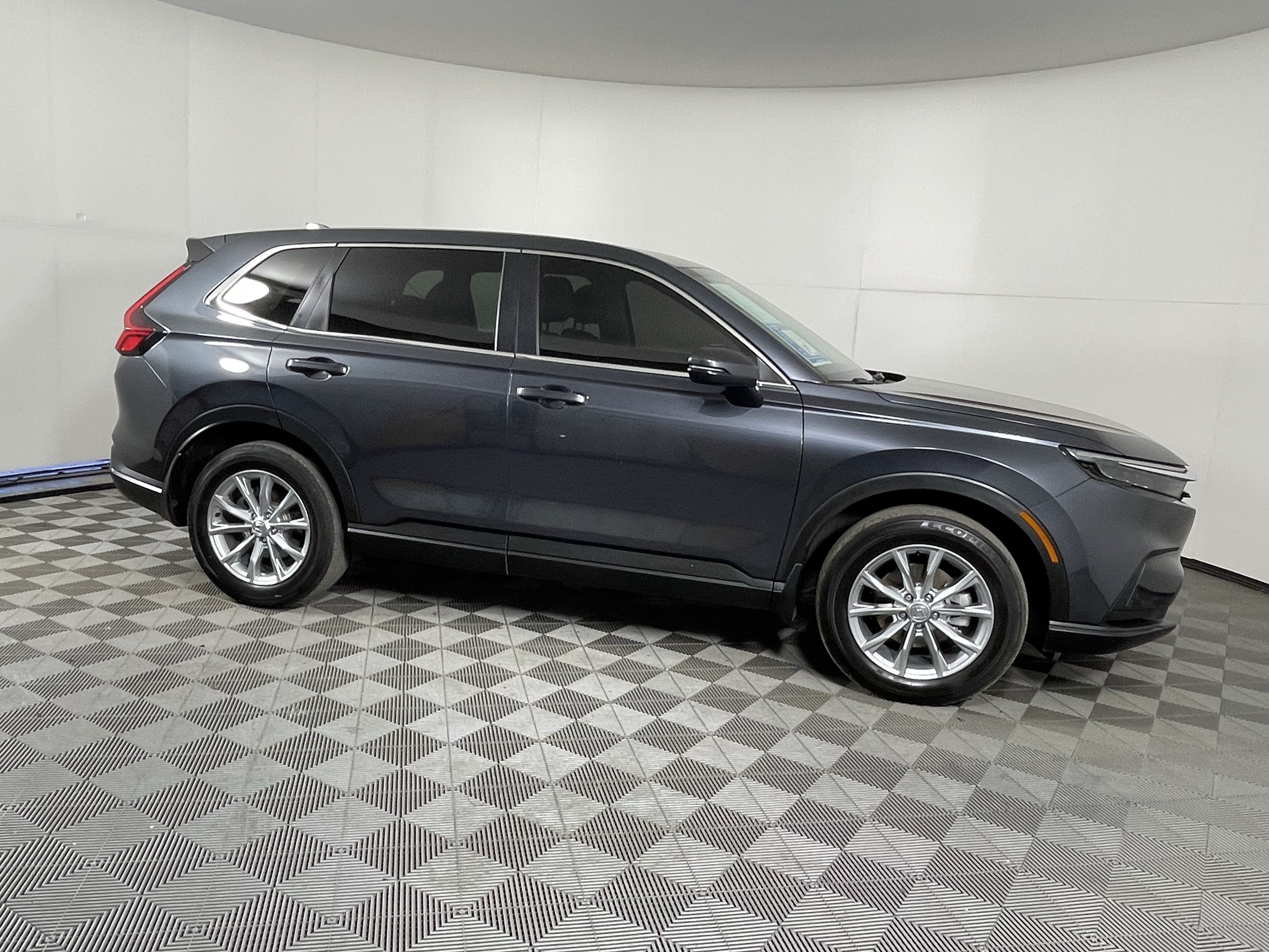 Used 2024 Honda CR-V EX image 6
