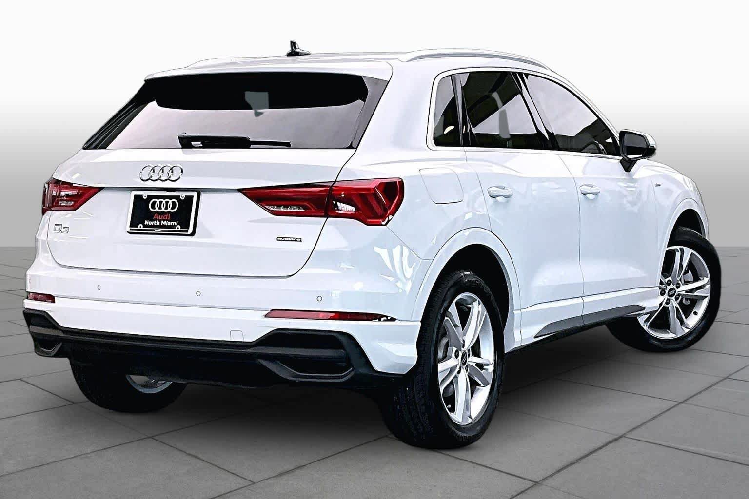 Used 2023 Audi Q3 2.0T Premium Plus w/ Premium Plus Package AWD/4WD image 13