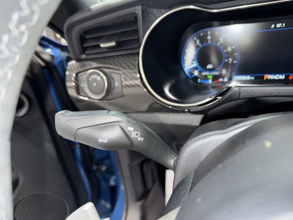 Used 2020 Ford Mustang Shelby GT500 w/ Carbon Fiber Track Pack image 27