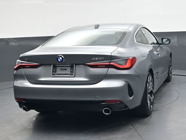 Used 2025 BMW 430i xDrive Coupe w/ Premium Package image 4