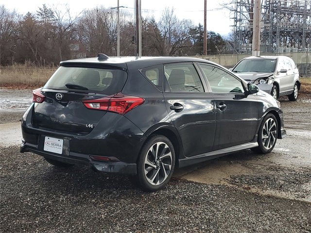 Used 2016 Scion iM Base image 4
