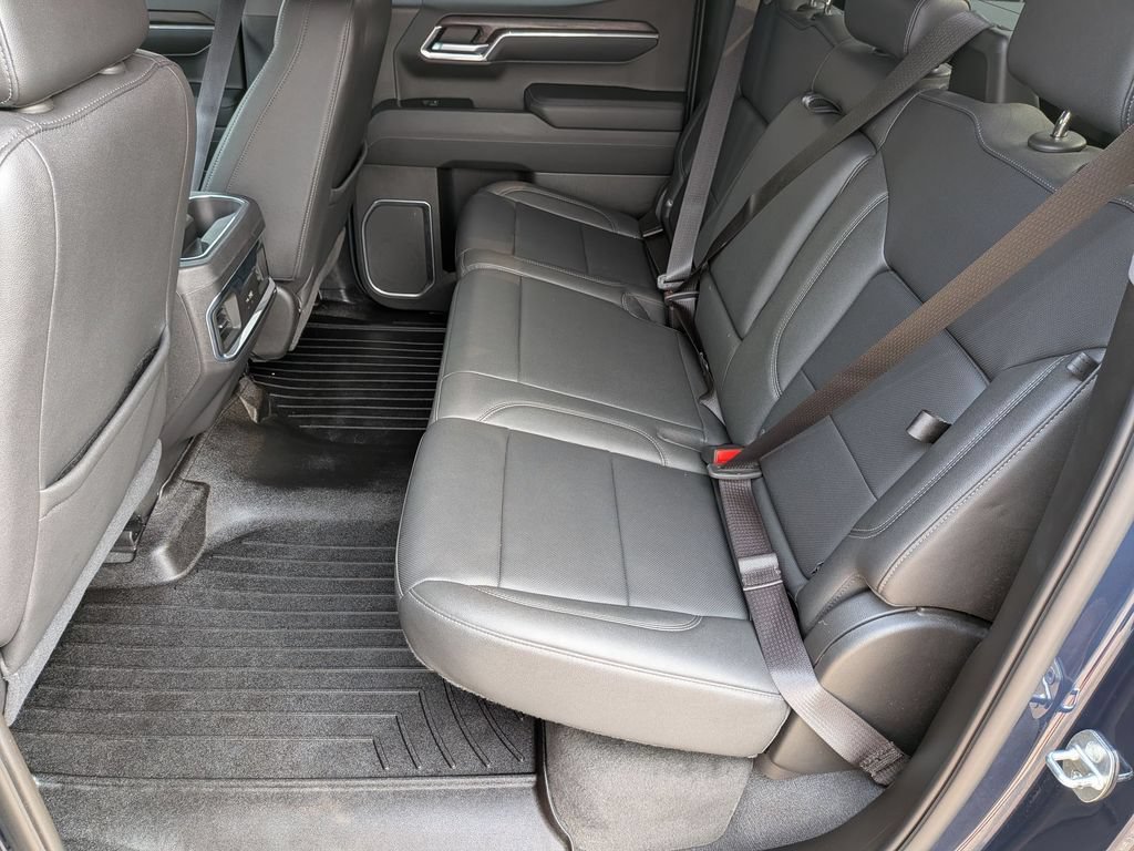 Used 2022 GMC Sierra 1500 SLT w/ SLT Convenience Package AWD/4WD image 33