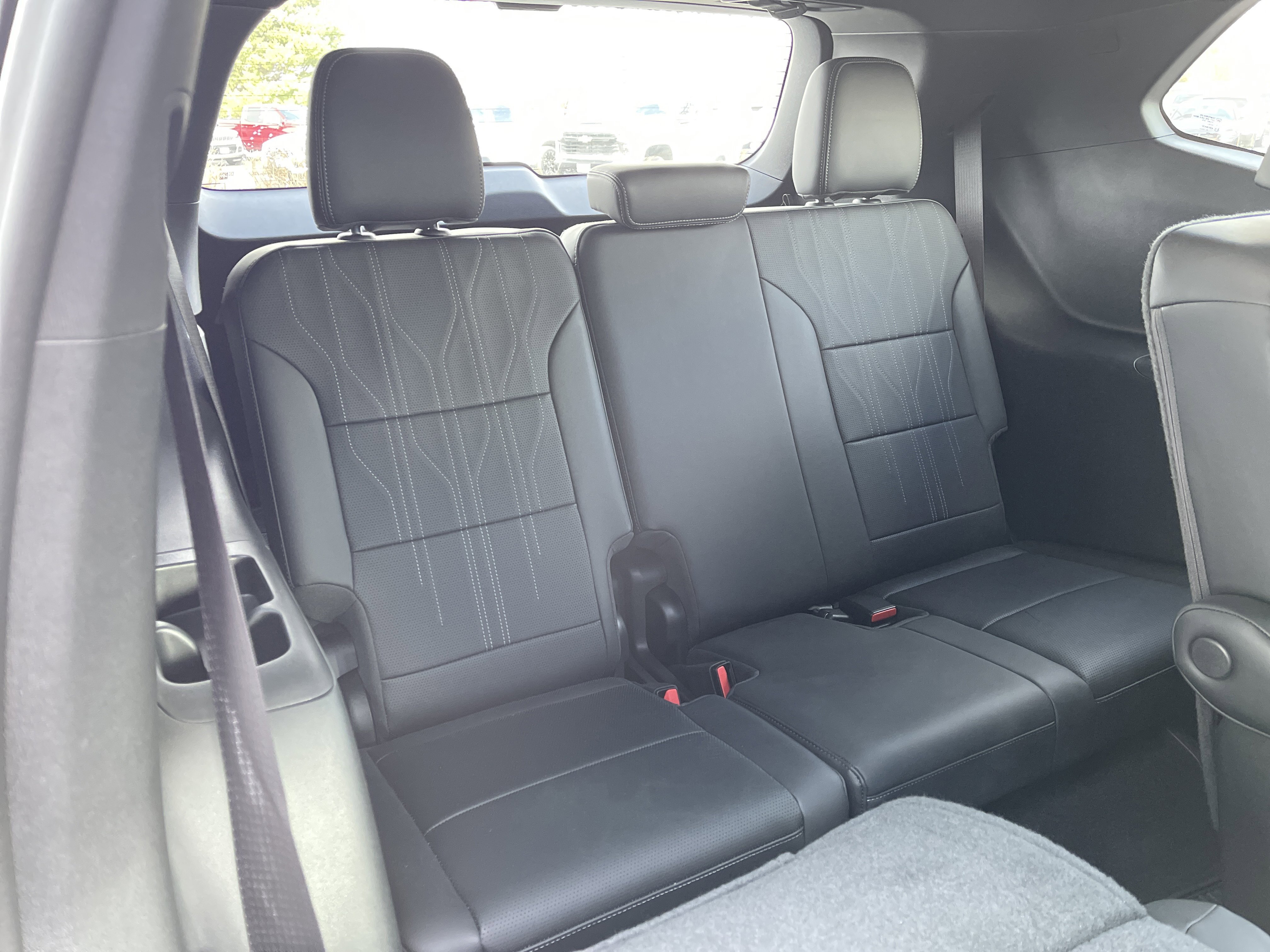 Used 2025 Buick Enclave Avenir w/ Super Cruise Package image 48