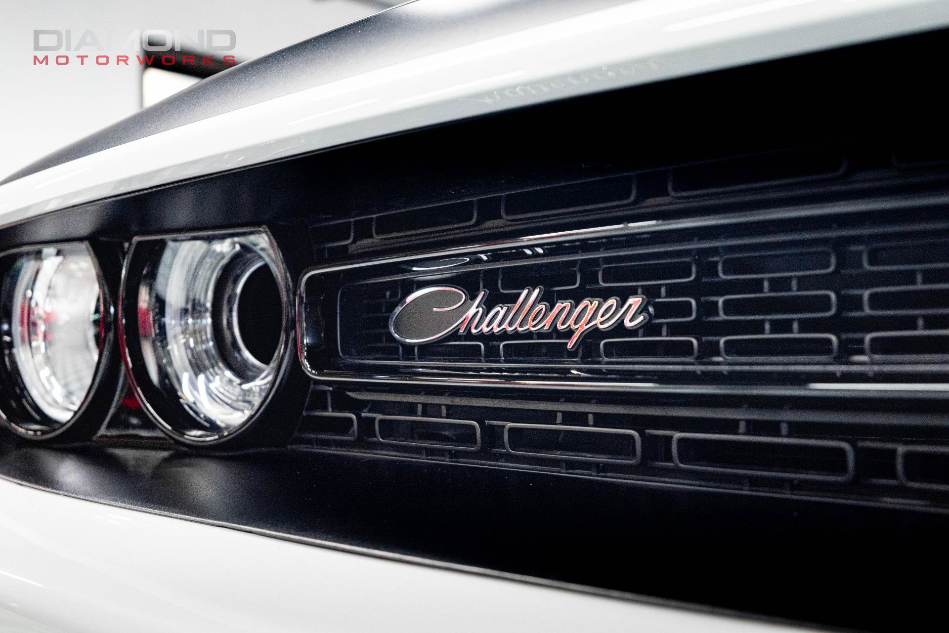 Used 2023 Dodge Challenger R/T w/ T/A Package image 5