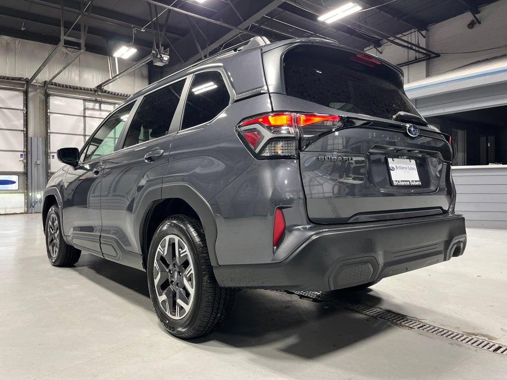 Used 2026 Subaru Forester Premium AWD/4WD image 5