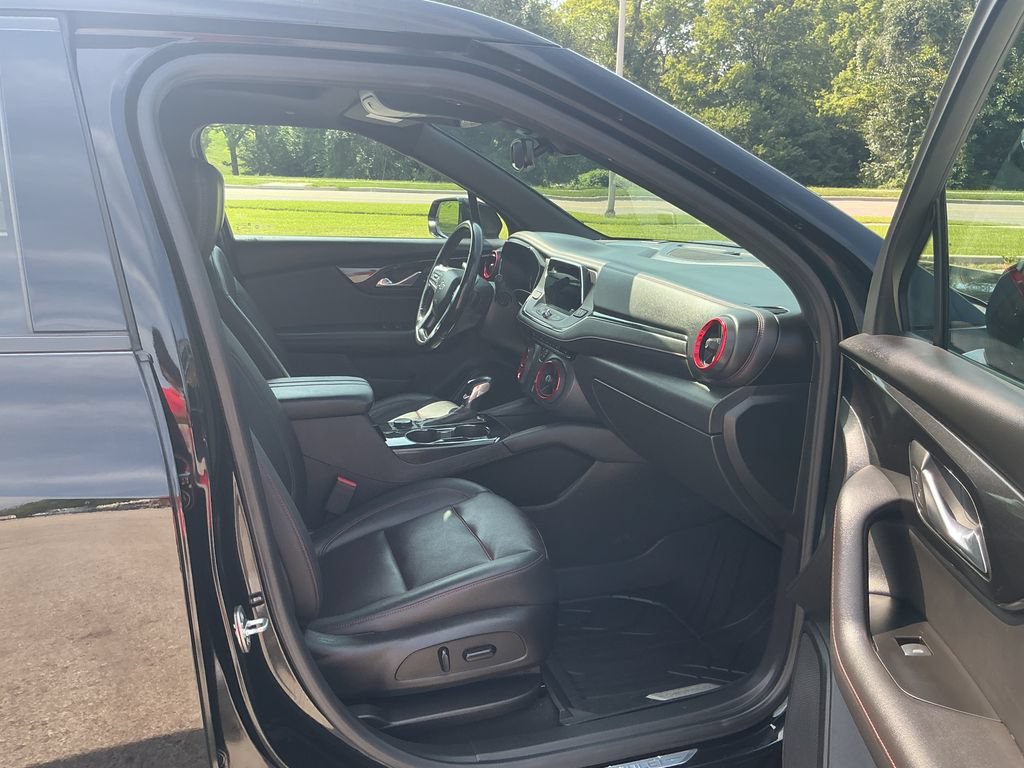 Used 2021 Chevrolet Blazer RS AWD/4WD image 25