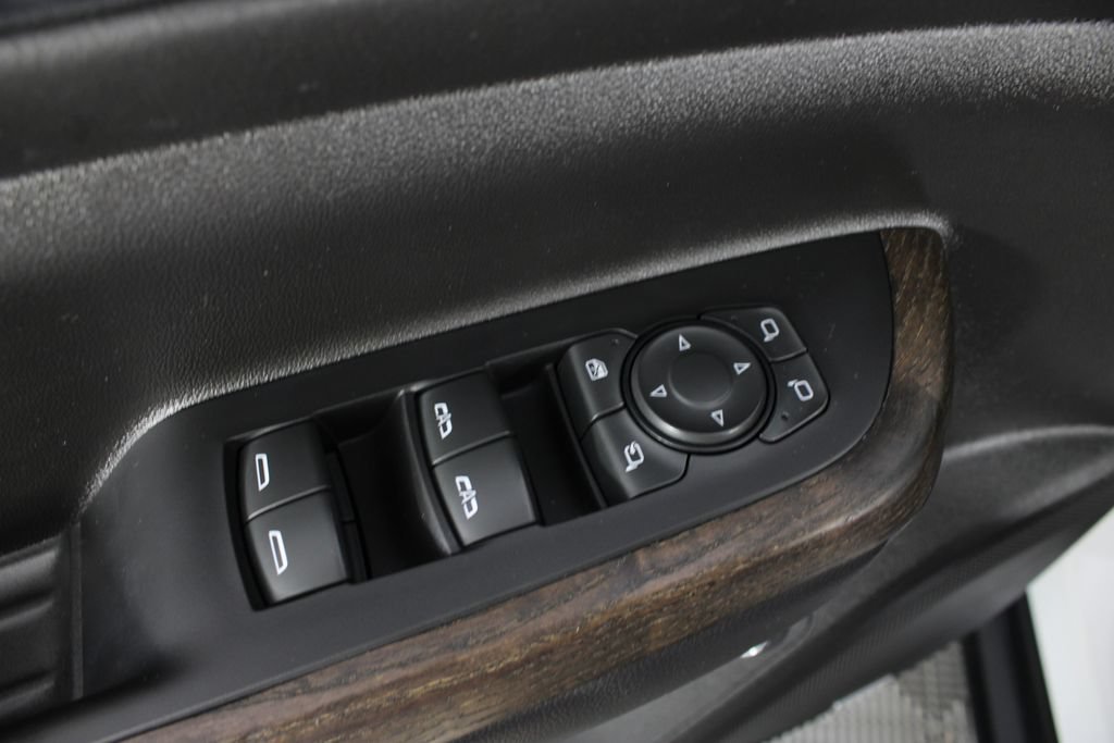 Used 2023 GMC Acadia Denali w/ Denali Ultimate Package FWD image 19