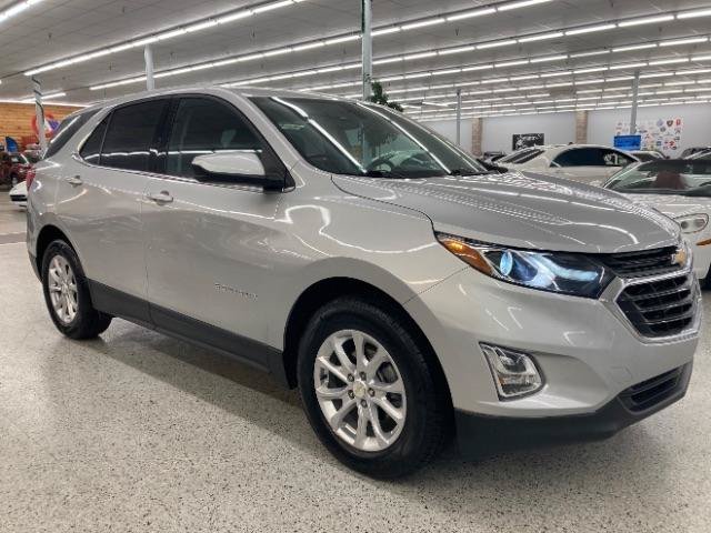 Used 2019 Chevrolet Equinox LT FWD image 4