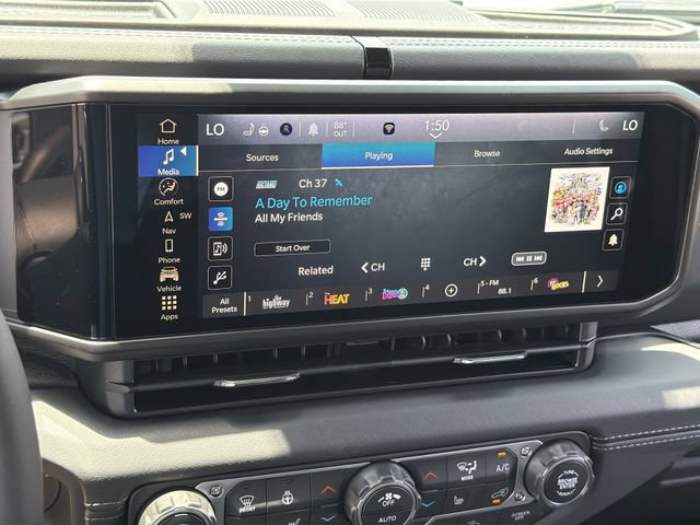 New 2026 Jeep Wrangler Unlimited Sahara AWD/4WD image 18