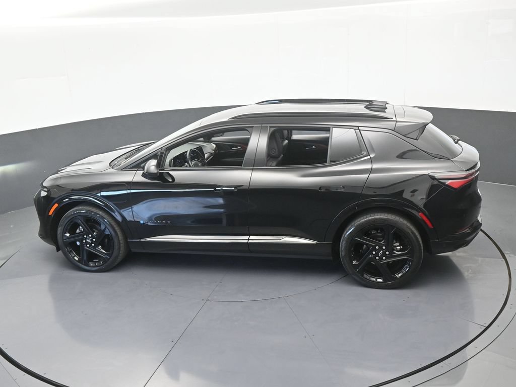 Used 2024 Chevrolet Equinox EV RS FWD image 51