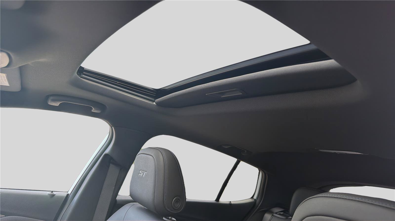 New 2026 Buick Envista Sport Touring w/ Convenience I Package FWD image 15