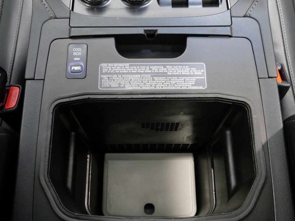 Used 2016 Lexus LX 570 4WD image 32