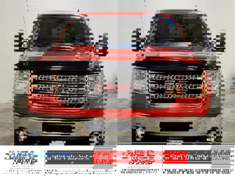 Used 2013 GMC Sierra 2500 SLT w/ Suspension Package, Off-Road image 3