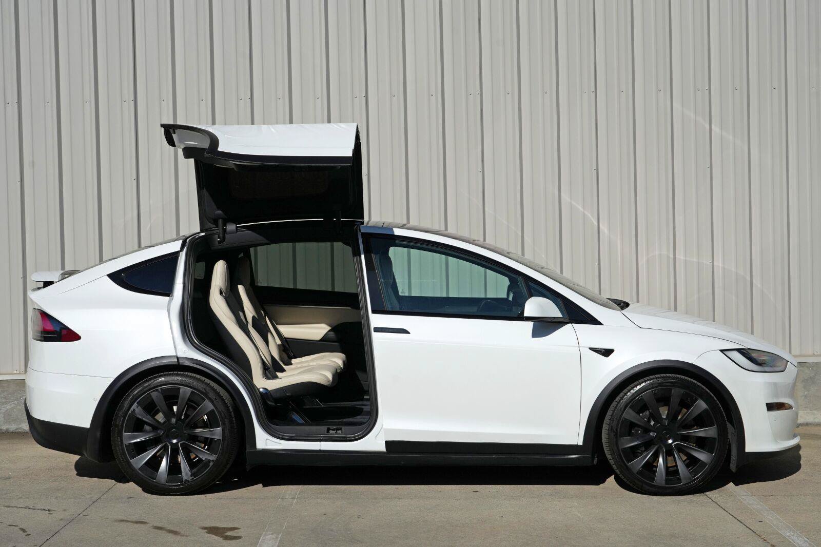 Used 2022 Tesla Model X AWD/4WD image 58