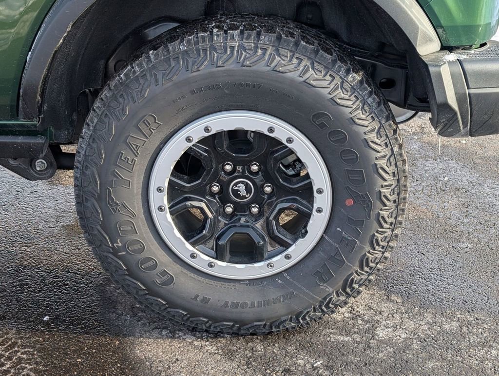 New 2025 Ford Bronco Badlands image 16