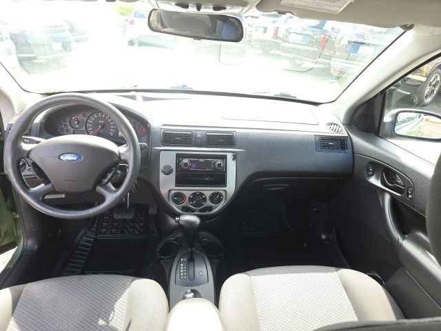Used 2007 Ford Focus SE image 24