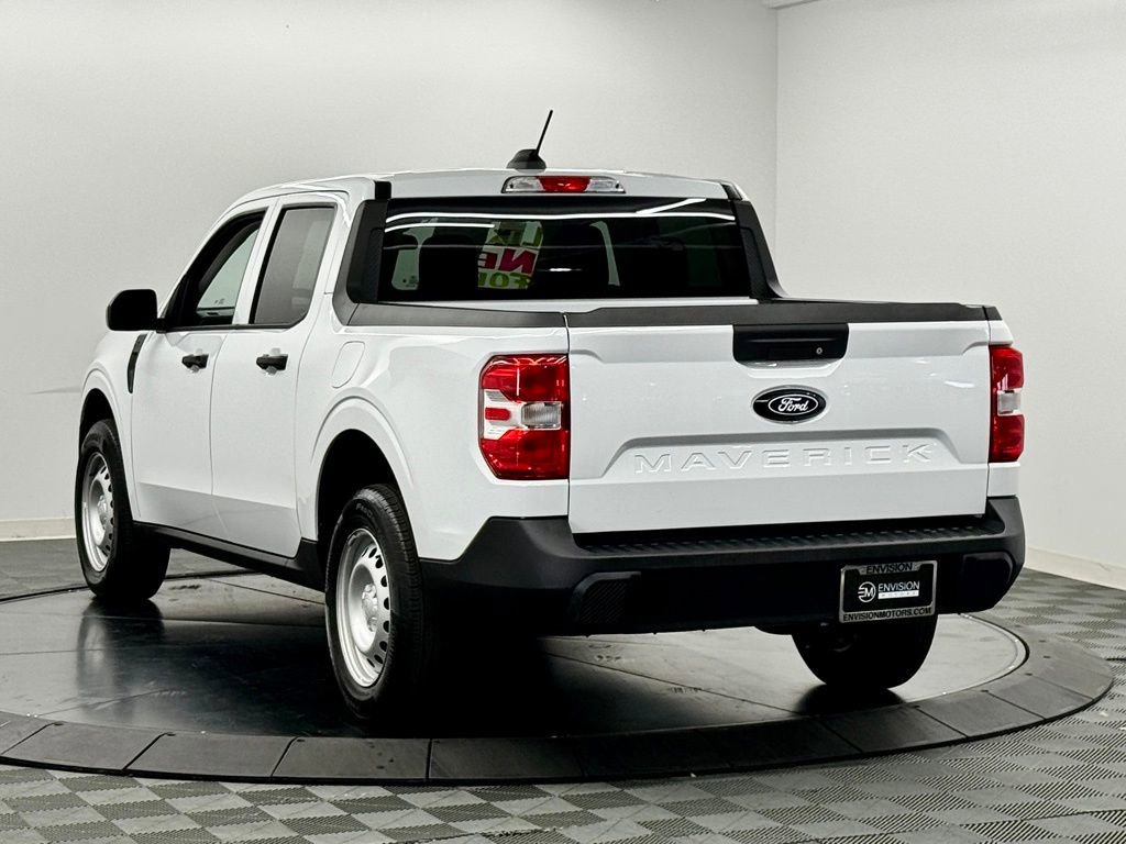 Used 2025 Ford Maverick XL image 10