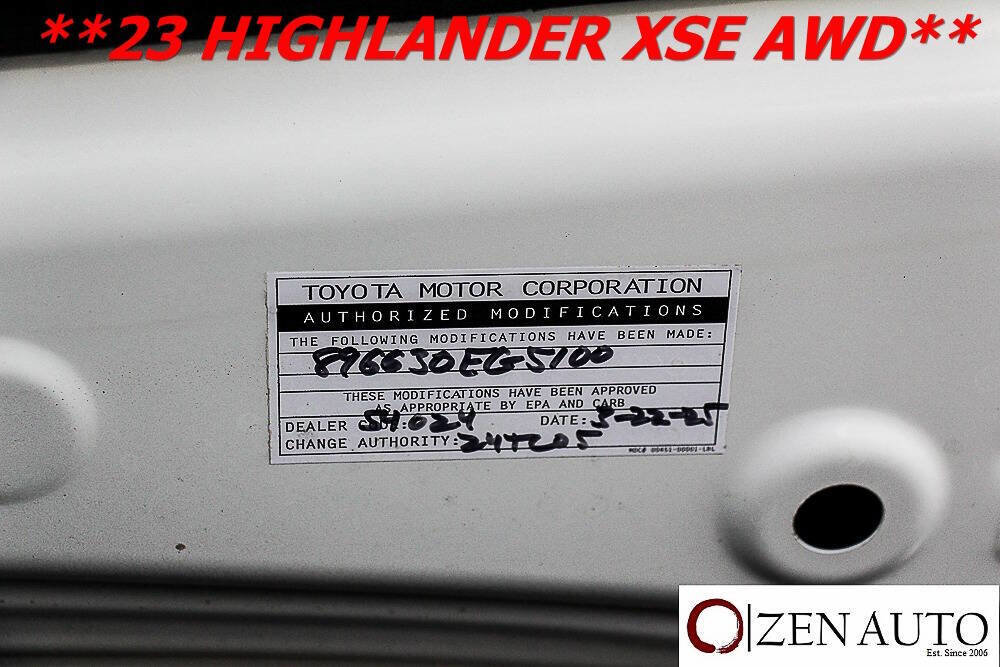 Used 2023 Toyota Highlander XSE AWD/4WD image 70