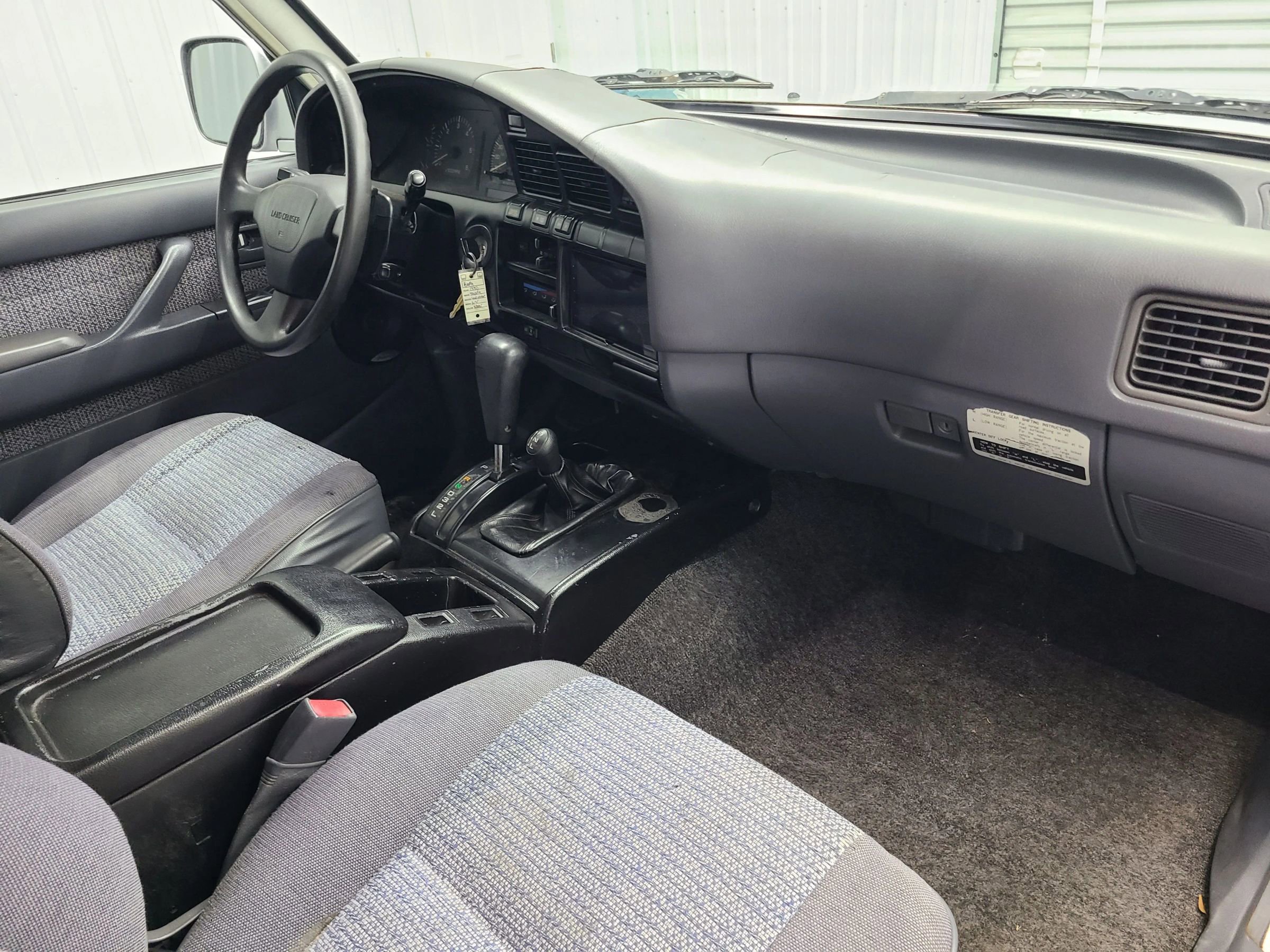 Used 1991 Toyota Land Cruiser 4D SUV image 38