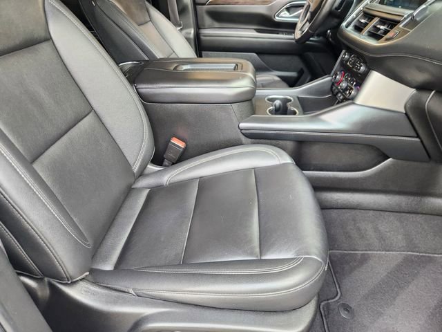 Used 2022 Chevrolet Suburban LT image 12