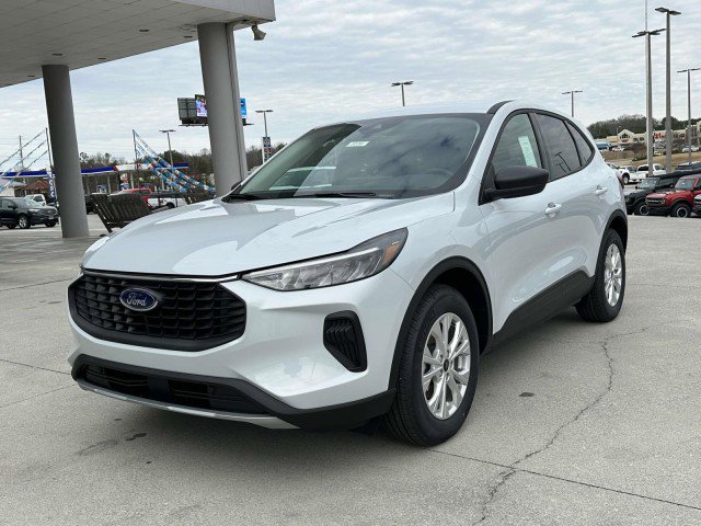New 2025 Ford Escape Active w/ Active Premium Tech Pack image 4