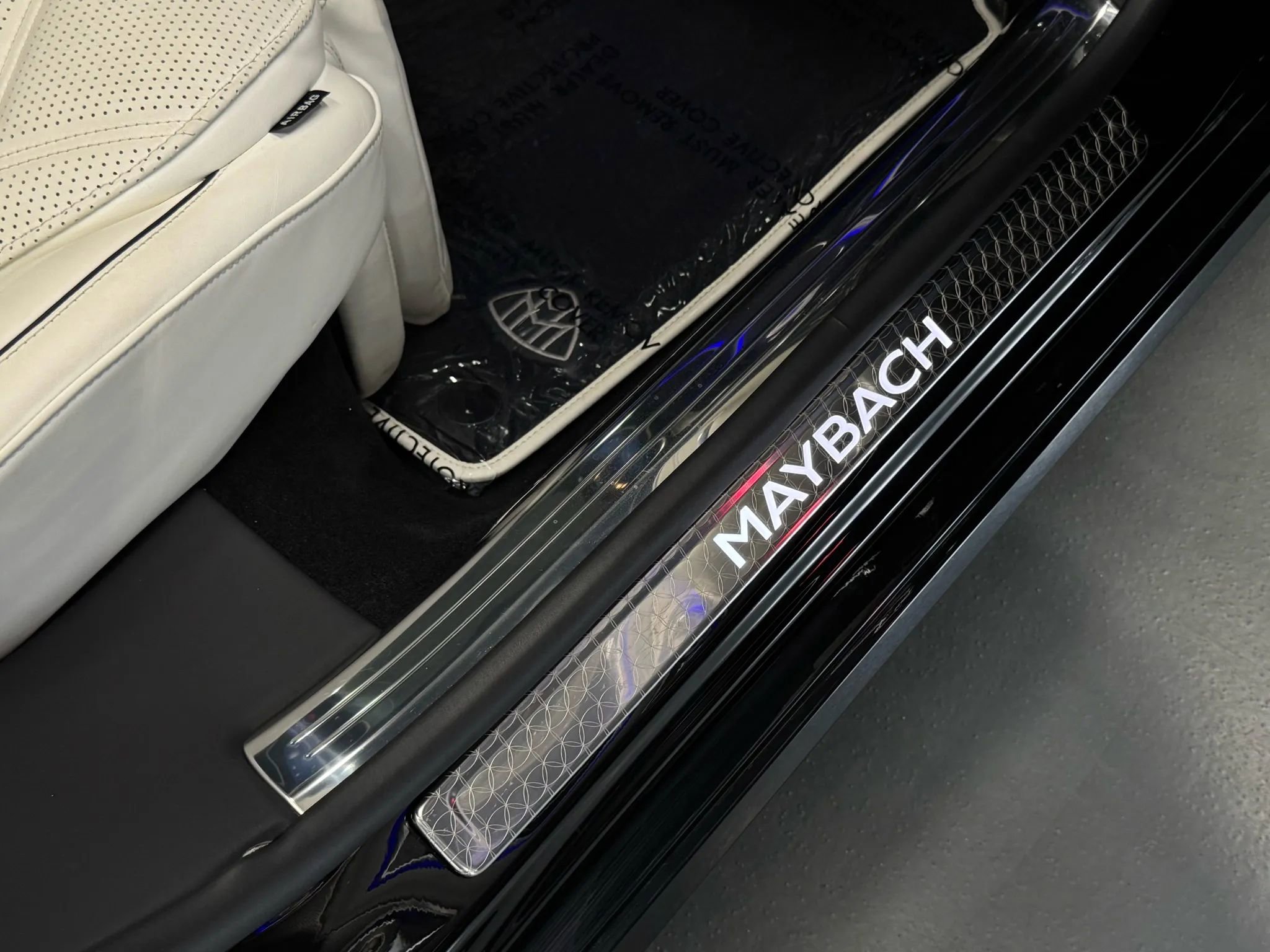 Used 2023 Mercedes-Benz Maybach S 680 S 680 4MATIC Sedan 4D w/ Manufaktur Leather Package image 70