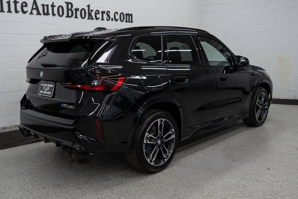 Used 2024 BMW X1 w/ M Sport Line w/ Premium Package image 39