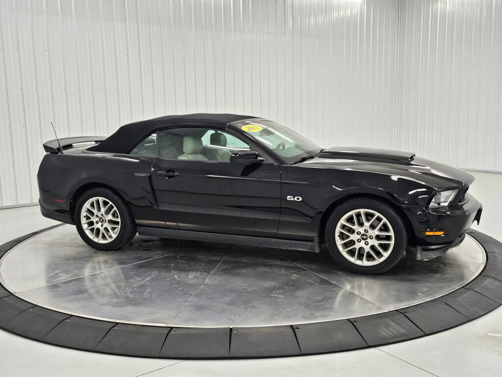 Used 2012 Ford Mustang GT Premium RWD image 7